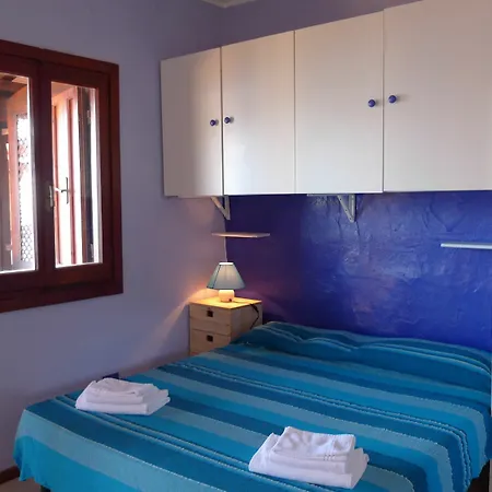Casa Blue Villaggio Est Apartment *