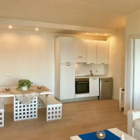 Casa Blue Villaggio Est * Capo Coda Cavallo