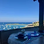 Hotel Villaggio Est *