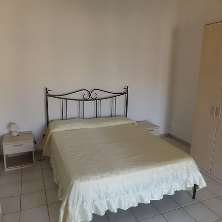 Hotel Villaggio Est